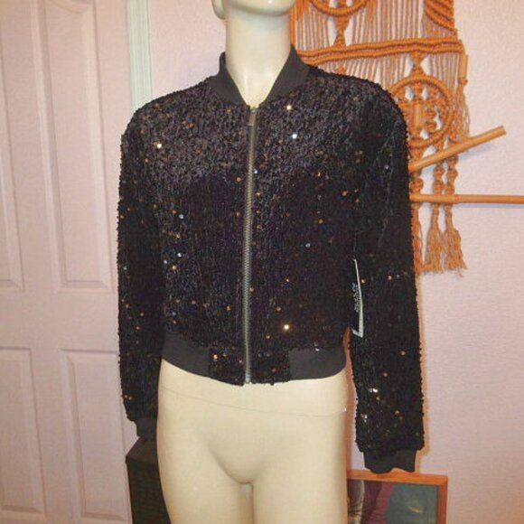 Madden NYC Black Velvet Sequin Bomber Jacket Size M Crop Whimsigoth Baddie Glam - Picture 1 of 12